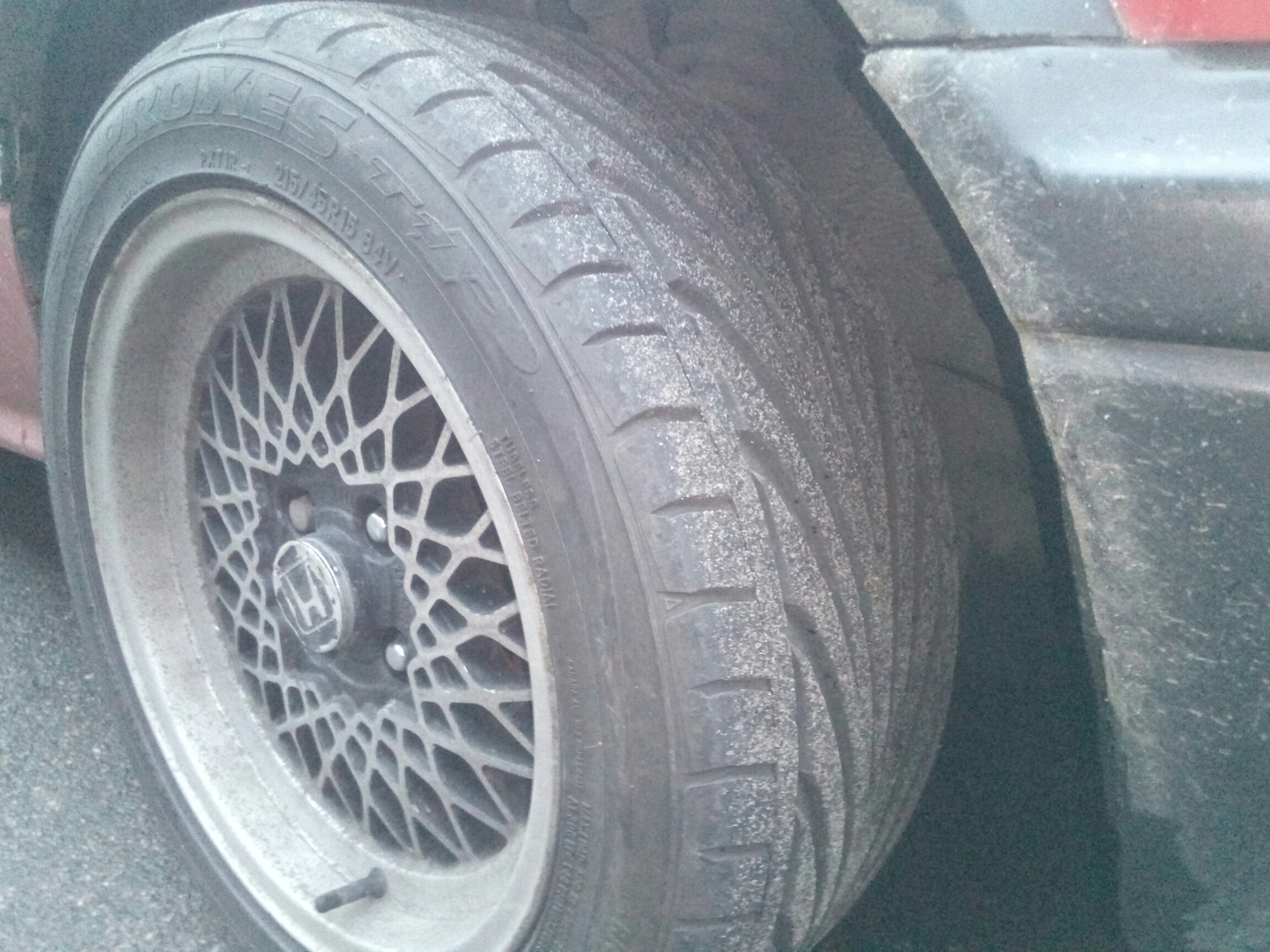 Резина r15 45. 215/45 R15. Шины 215/45 r15. 215 45 R15 7.5j.