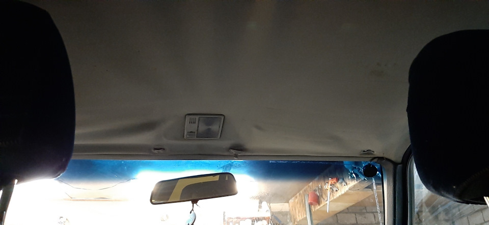 Перетяжка потолка ауди 100 с3 теперь уже без люка. — Audi 100 (C3), 2,3 ...