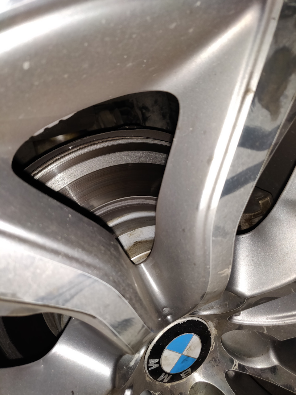 Подшипник ступицы. — BMW X5 (E70), 4,8 л, 2007 года | своими руками ...