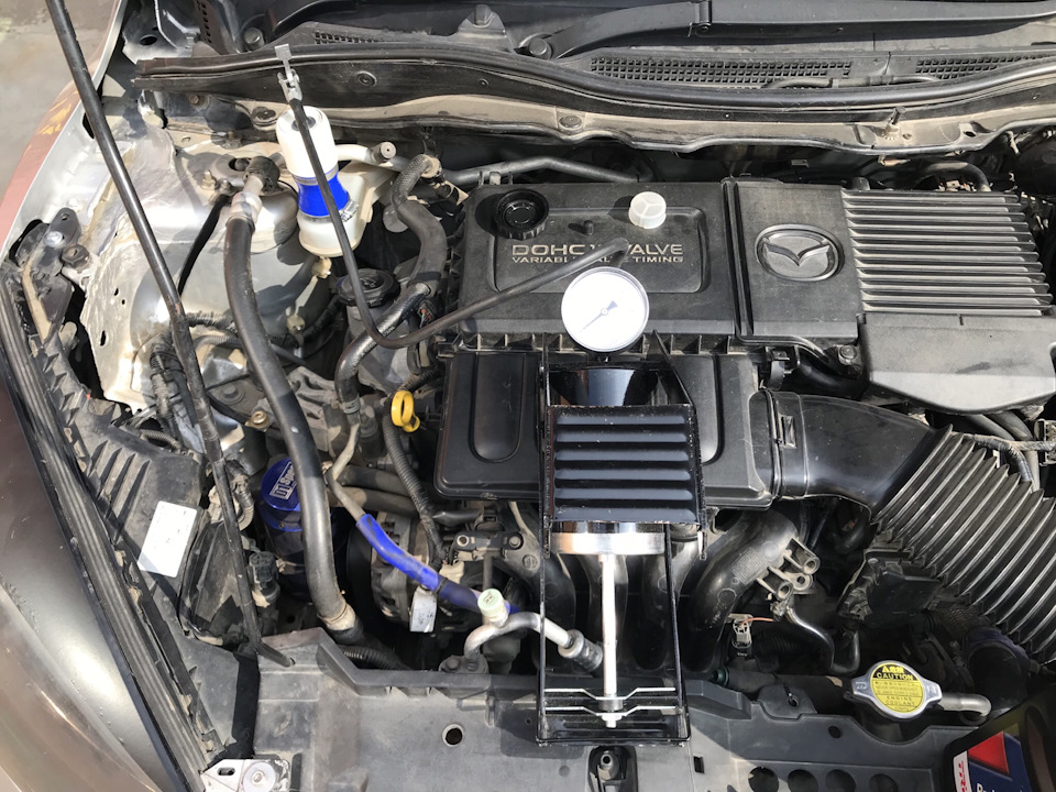 Замена тормозной жидкости. — Mazda Demio (3G), 1,3 л, 2008 года ...