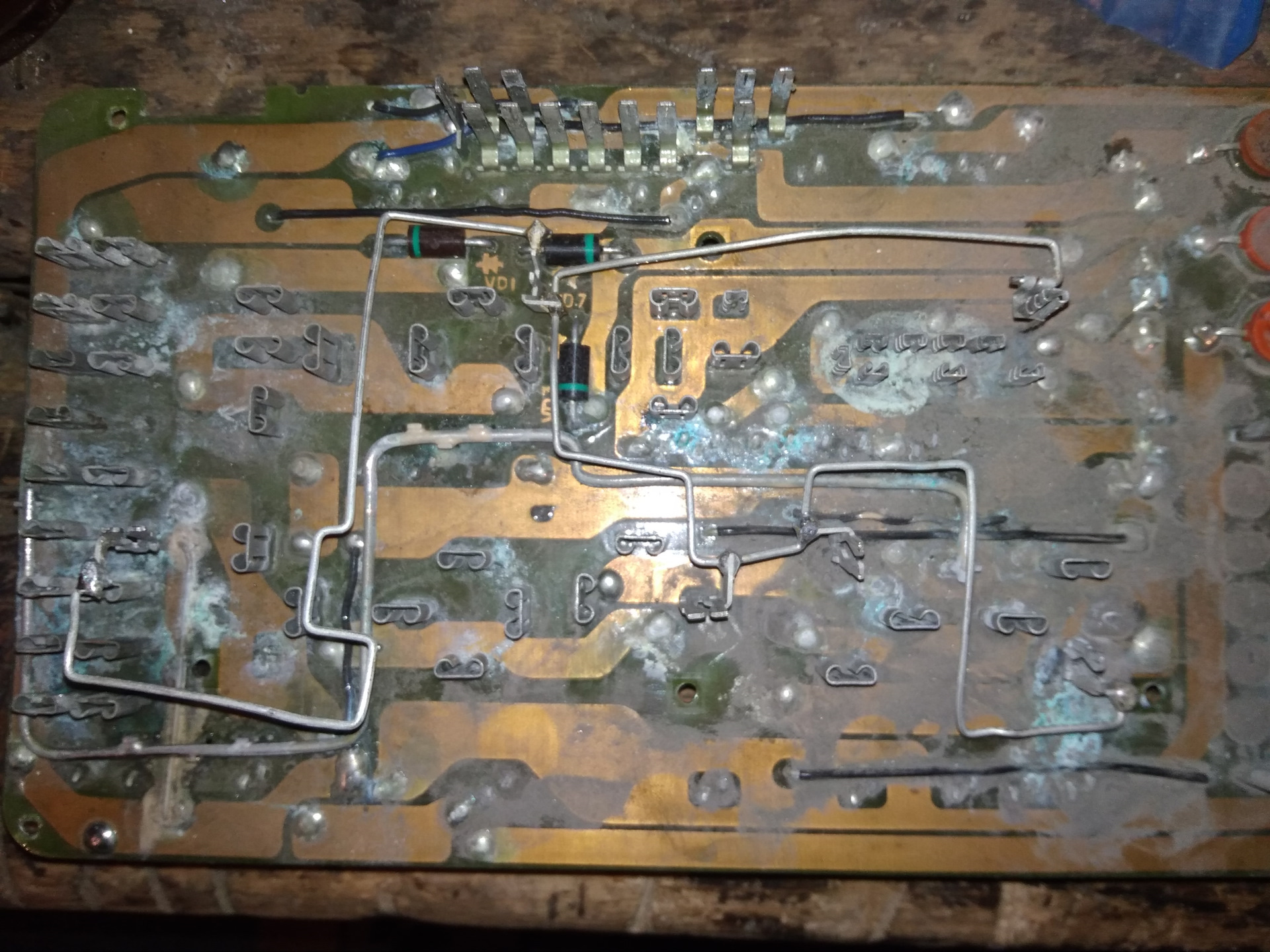 Ваз 2109 карбюратор проседает напряжение на заглушенном двигателе ...