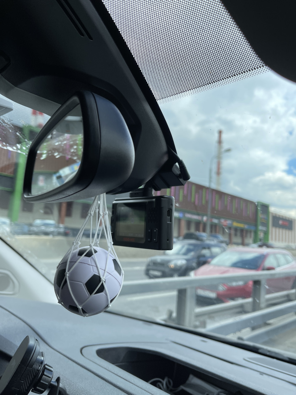 Подключение видеорегистратора к плафону освещения. — Peugeot Traveller ...