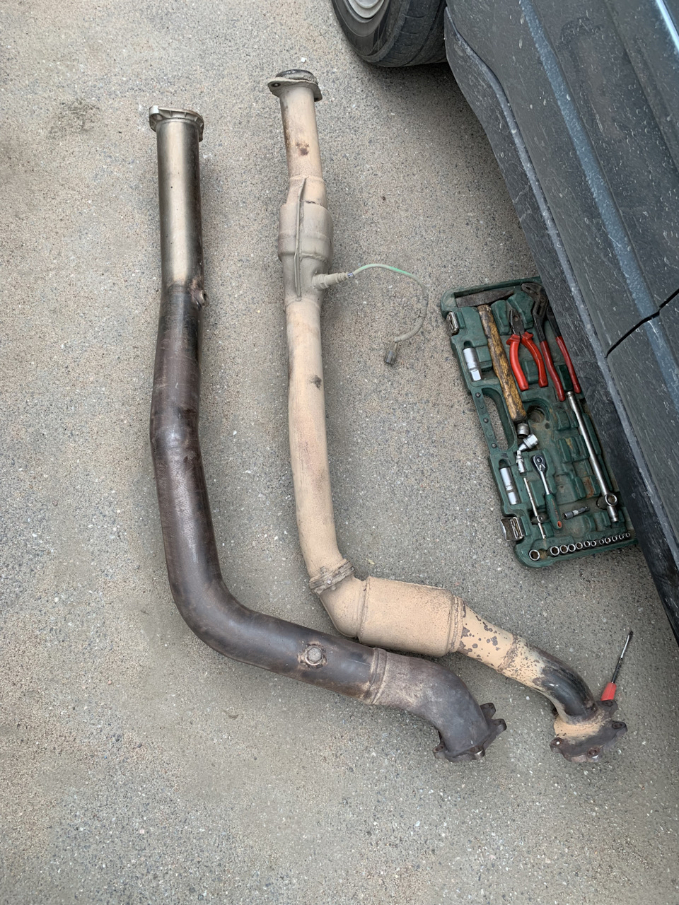 Оригинальный даунпайп Invidia + снова аморты — Subaru Forester (SH), 2 ...