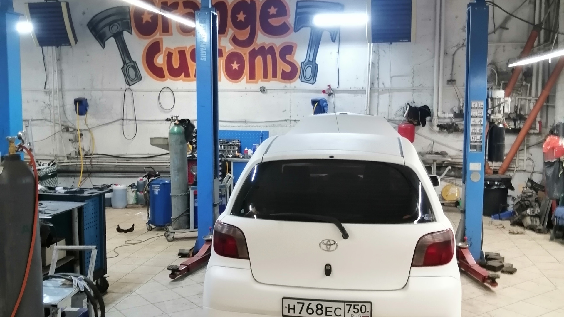 Toyota Vitz (10) 1.3 бензиновый 2001 | на DRIVE2