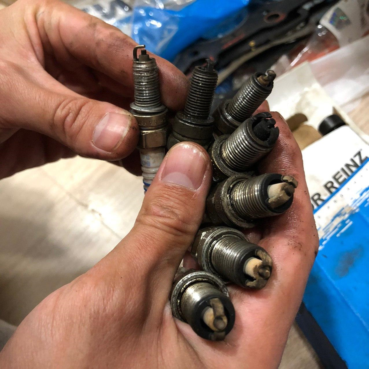 Прокладки, износ вкладышей, старые свечи — Alfa Romeo 147, 2 л, 2006 ...