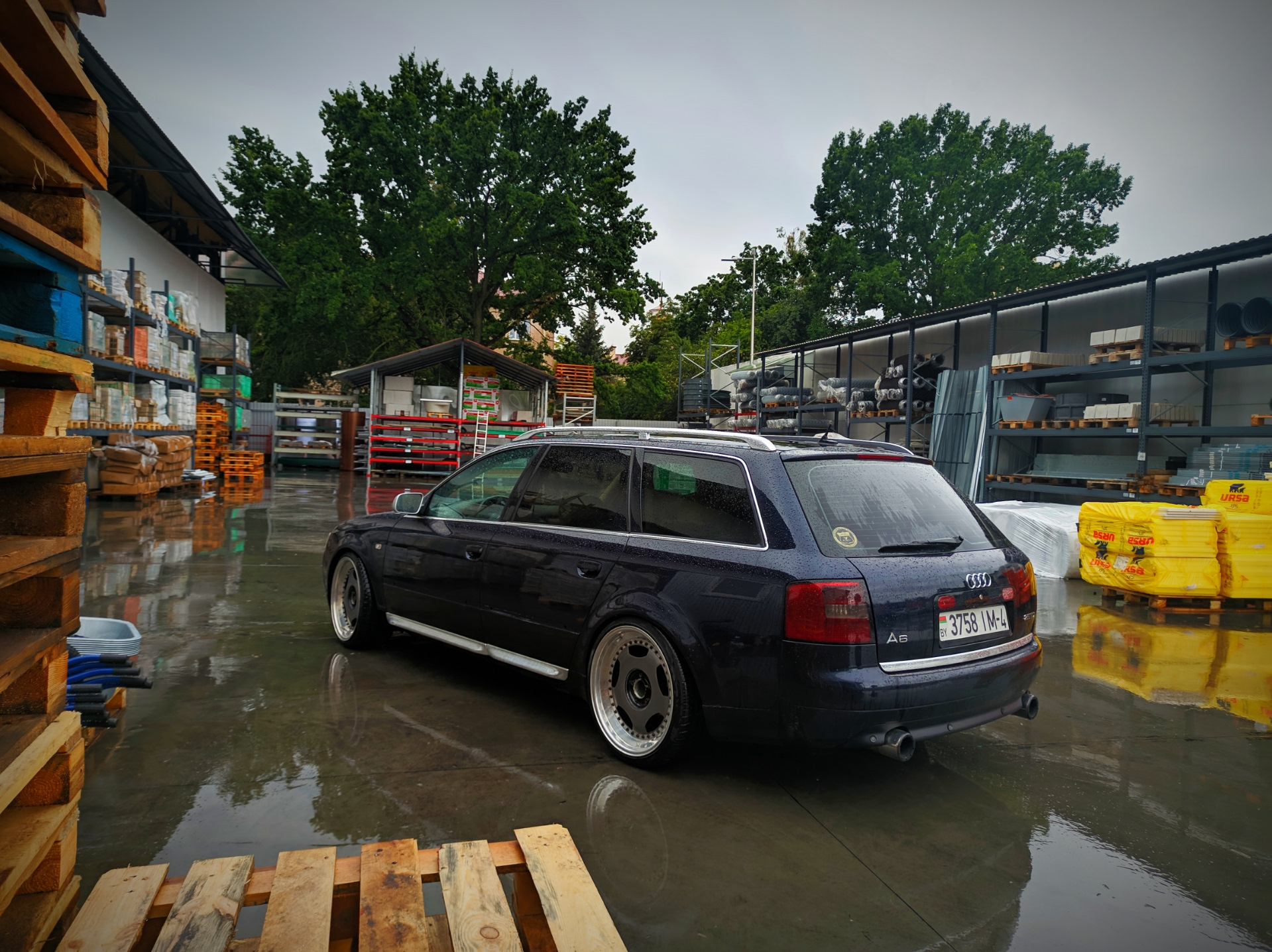 As3 стекла — Audi A6 Avant (c5), 2,5 л, 2002 года 