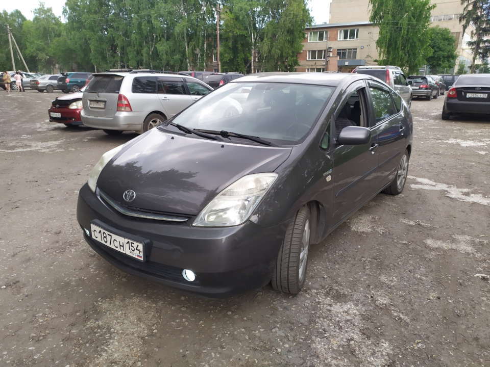 Первая годовщина! — Toyota Prius (20), 1,5 л, 2008 года | просто так ...