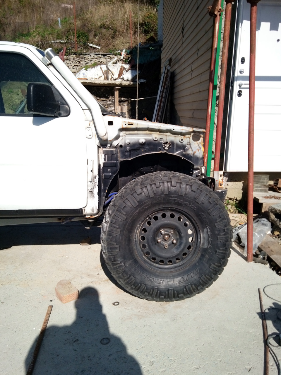 Понятно, что мост двигать вперёд минимум на 5см — Suzuki Jimny (1G)