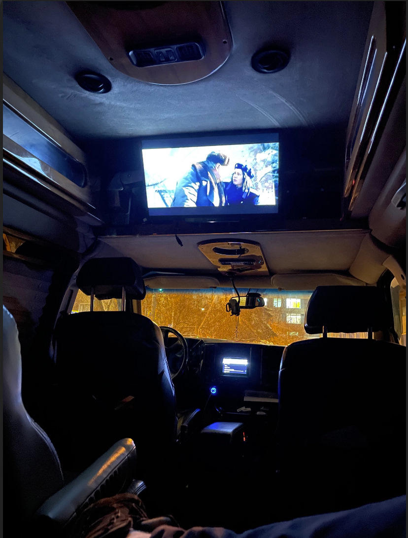 Замена резины, usb розетка в салоне, интернет, ремонт пластикового ...