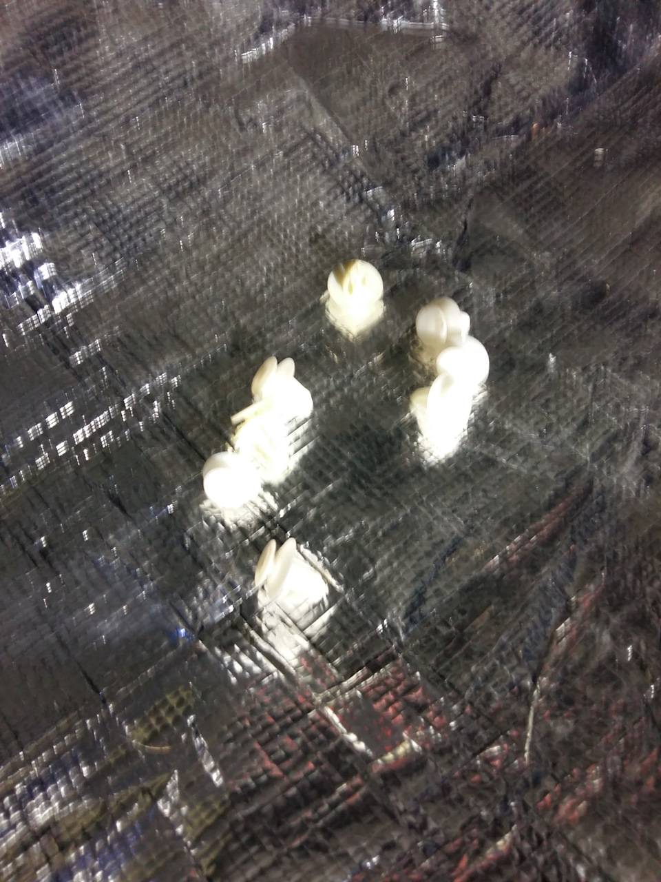 Клипсы — Volvo S80 (1G)