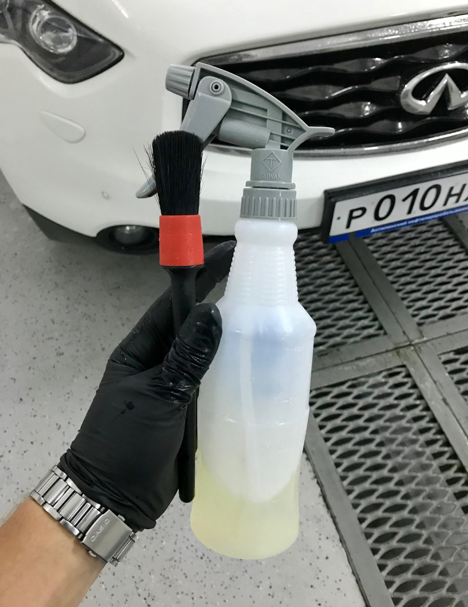 Фото в бортжурнале Infiniti FX (2G)