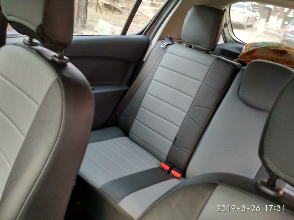 Приехали чехлы… — Renault Sandero Stepway (2G), 1,6 л, 2019 года ...