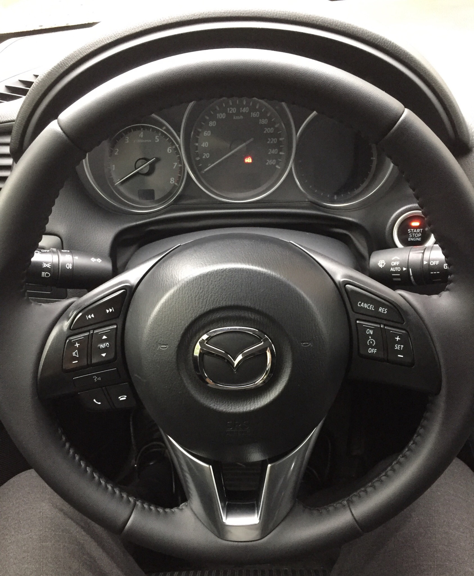 Руль сх5. Руль Mazda CX-5. Руль Мазда cx5. Руль Мазда сх5 2013. Перешивка руля Mazda cx5.