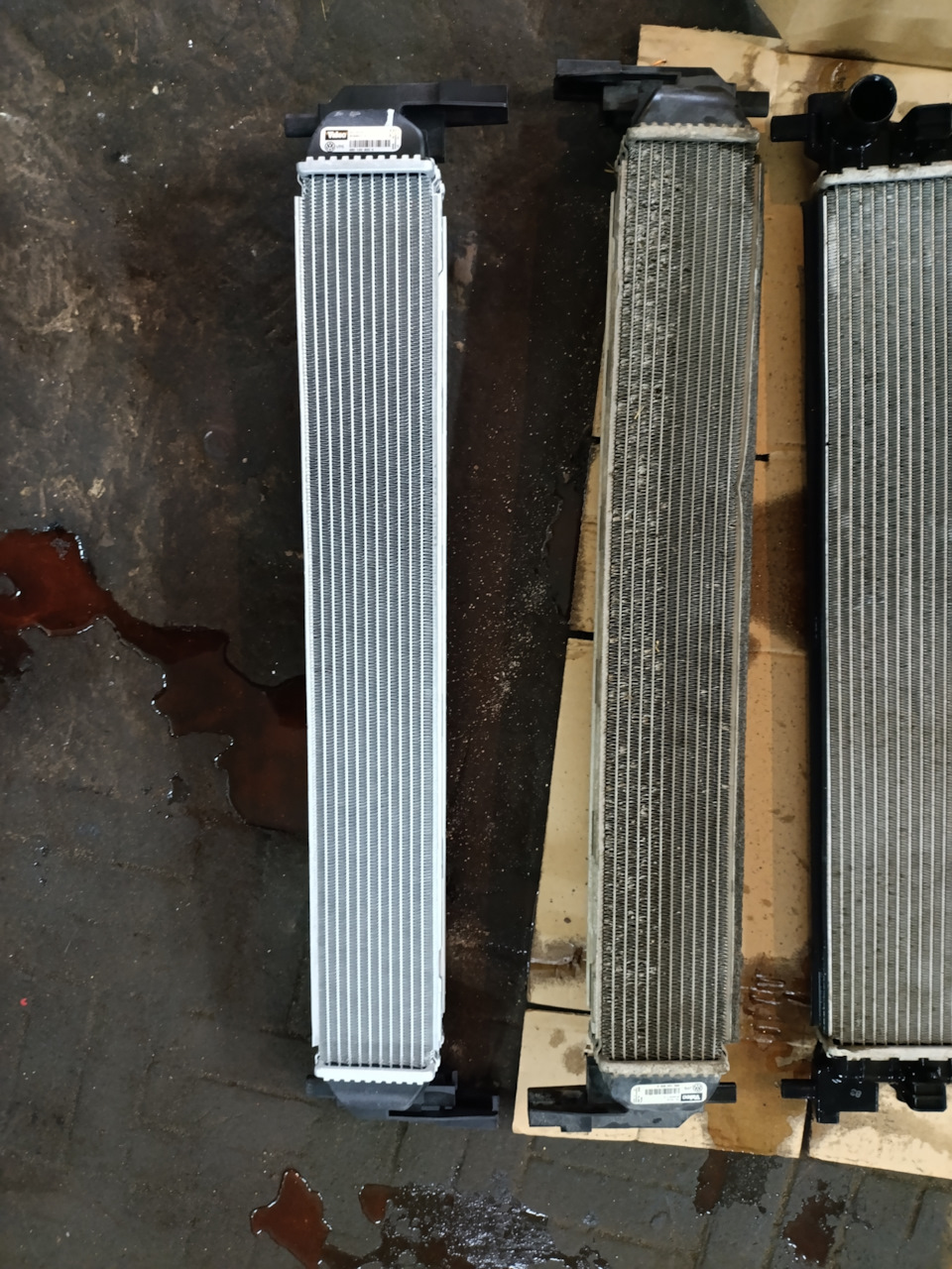 Радиатор интеркуллера новый vs старый — SEAT Ibiza (6J)
