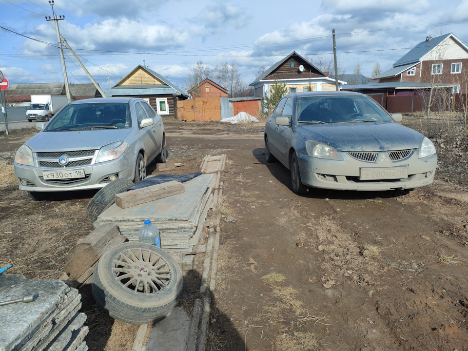 Провалы при нажатии на педаль газа — Mitsubishi Lancer IX, 2 л, 2005 ...