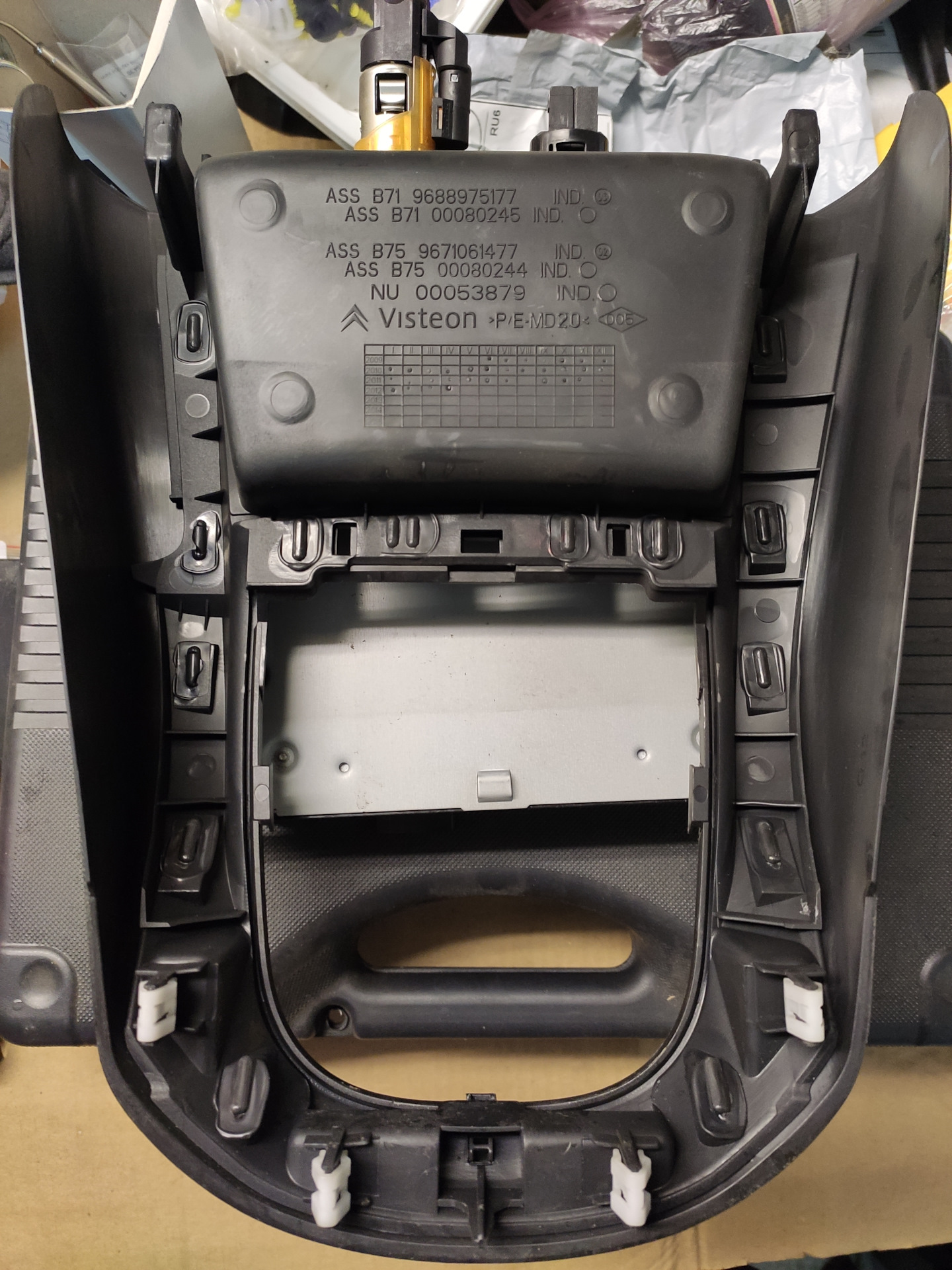 Магнитола RD5L3 — Citroen C4 (2G), 1,6 л, 2012 года | своими руками ...