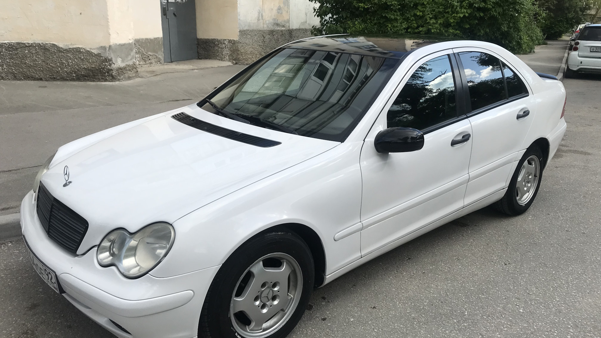 Mercedes-Benz C-class (W203) 2.0 бензиновый 2000 | С200К Франкенштейнчик на  DRIVE2