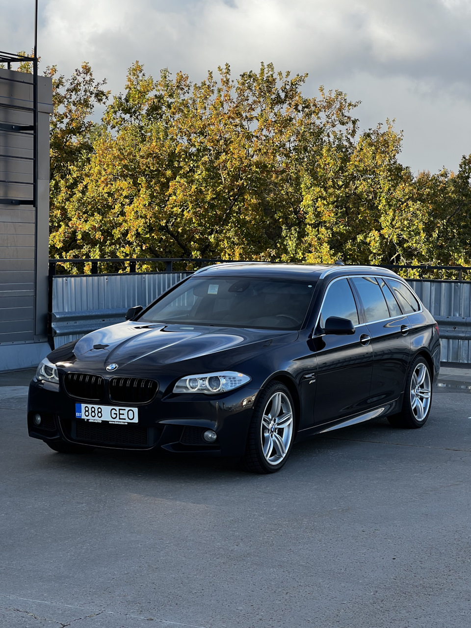 Я решил продать машину. — BMW 5 series Touring (F11), 3 л, 2011 года | продажа  машины | DRIVE2