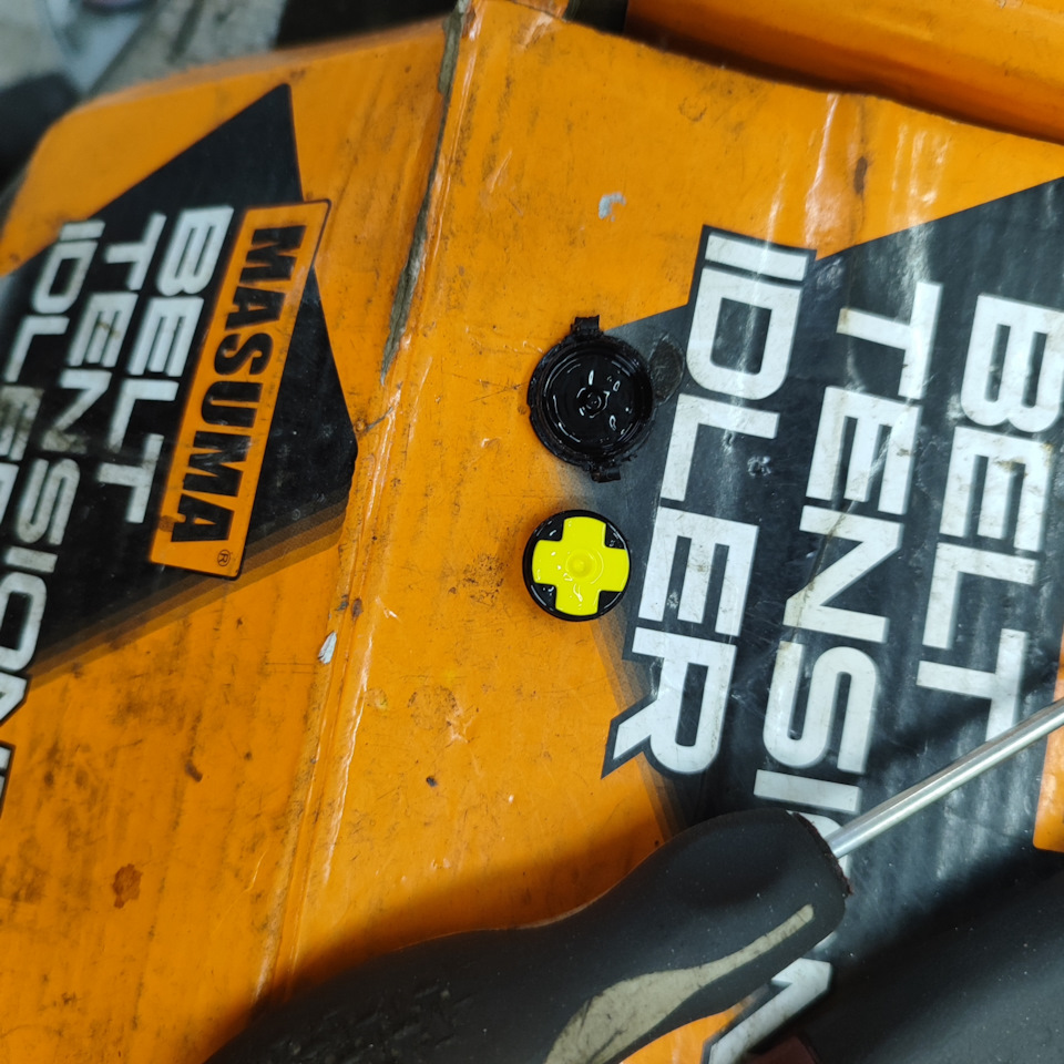 Фото в бортжурнале Audi A8 (D3)