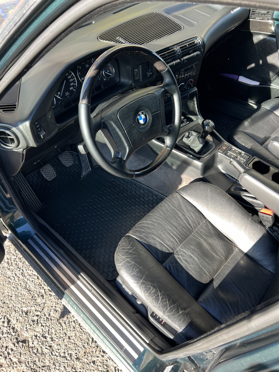 Фото в бортжурнале BMW 5 series (E34)