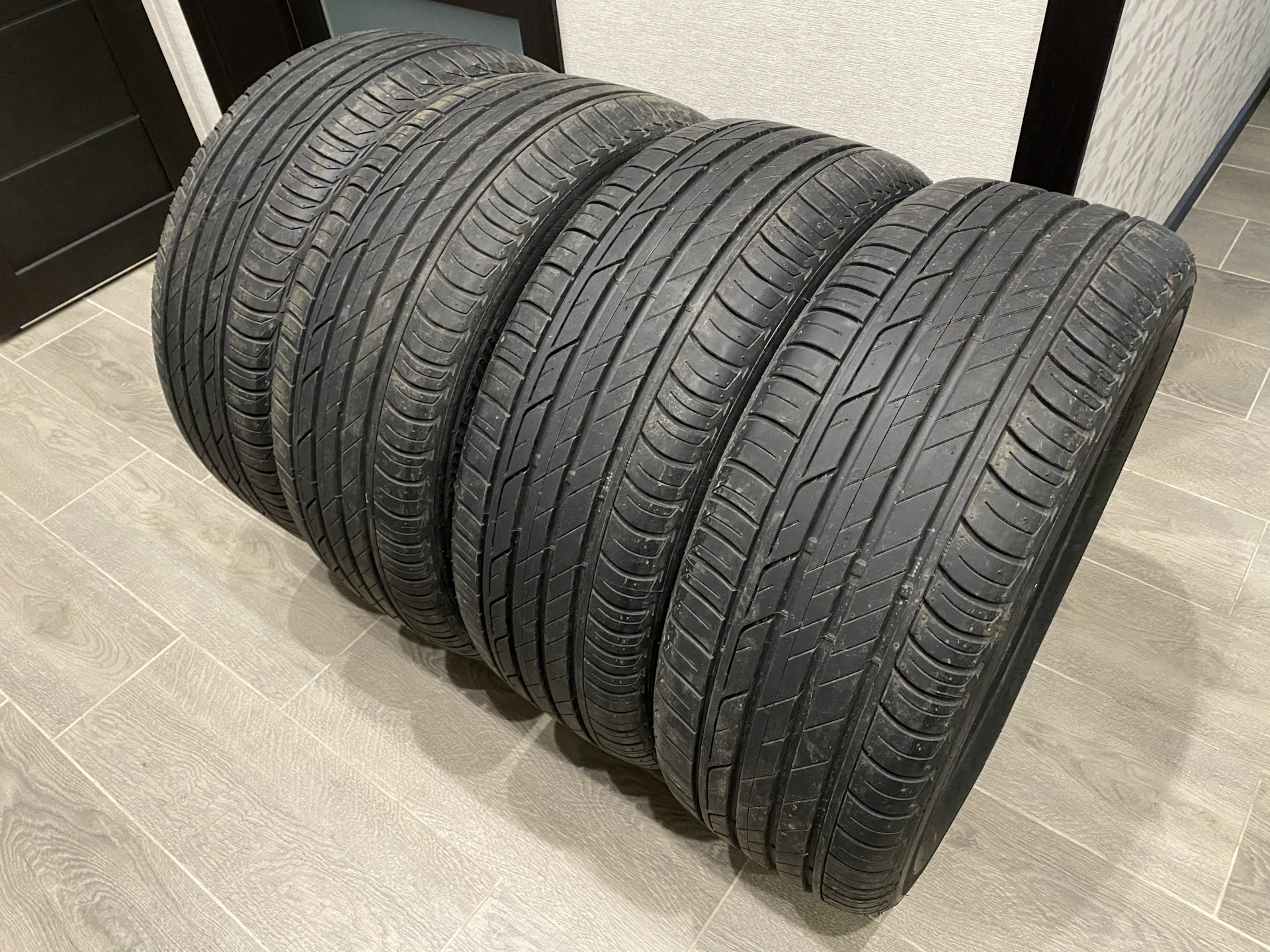 Ikon 225 55 r18. Pirelli Scorpion 225/55r17 97v. 225/55 R19 takmaxx. Ford Escape 2022 225 55 r19.