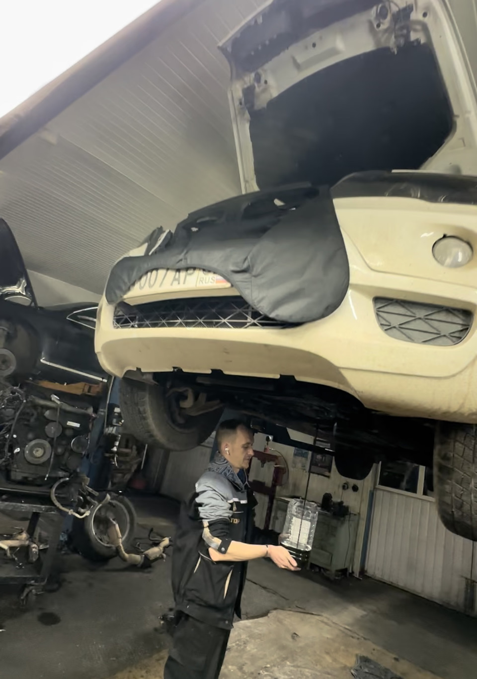 Photo from the logbook BMW X5 (E70)