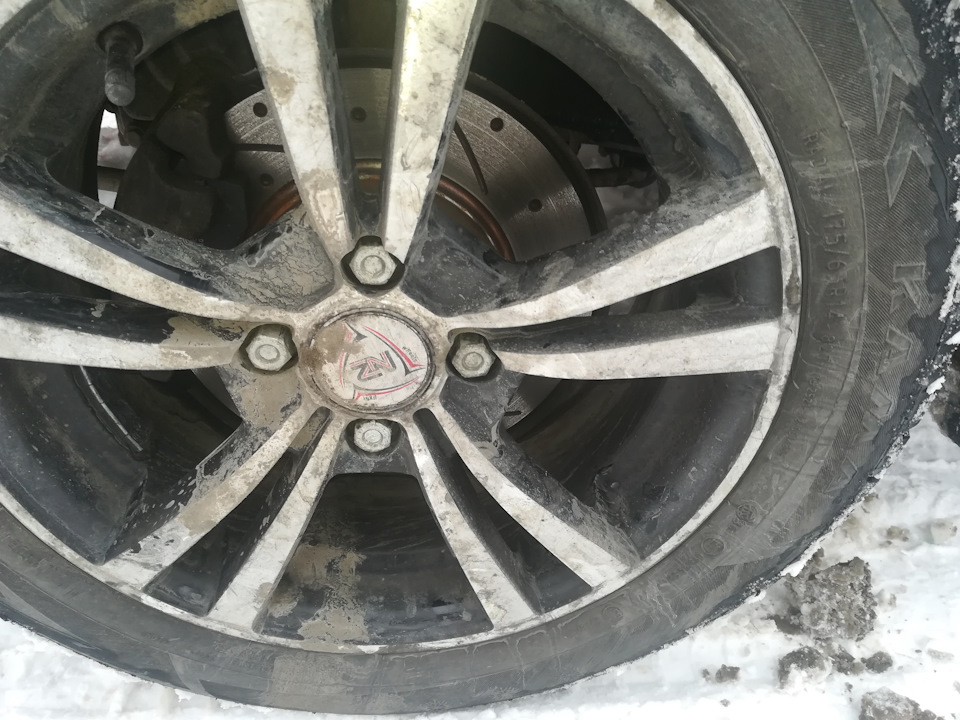 Бьет в руль при торможении (проблема решена) — Lada 2115, 1,5 л, 2004 ...