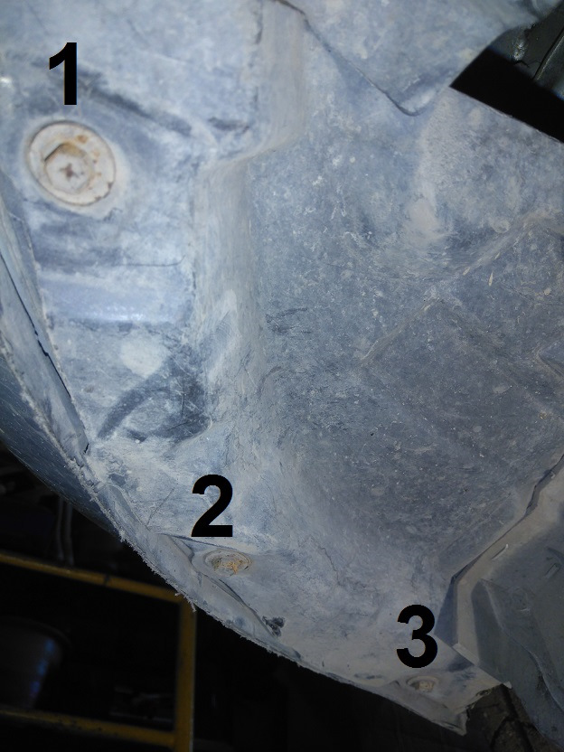 Замена насоса омывателей лобового стекла — Mazda 3 (1G) BK, 1,6 л, 2006 ...