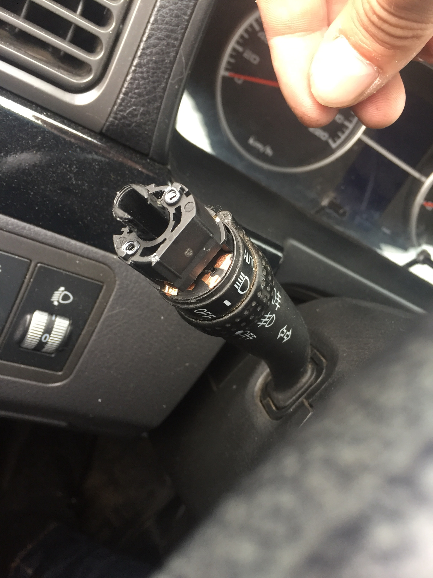 Подрулевой переключатель — Lifan 620, 1,6 л, 2011 года | своими руками ...