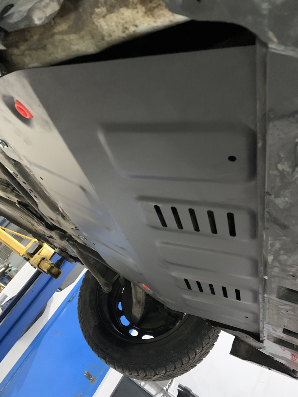 Защита — Citroen Grand C4 Picasso (1G), 1,6 л, 2008 года | просто так ...