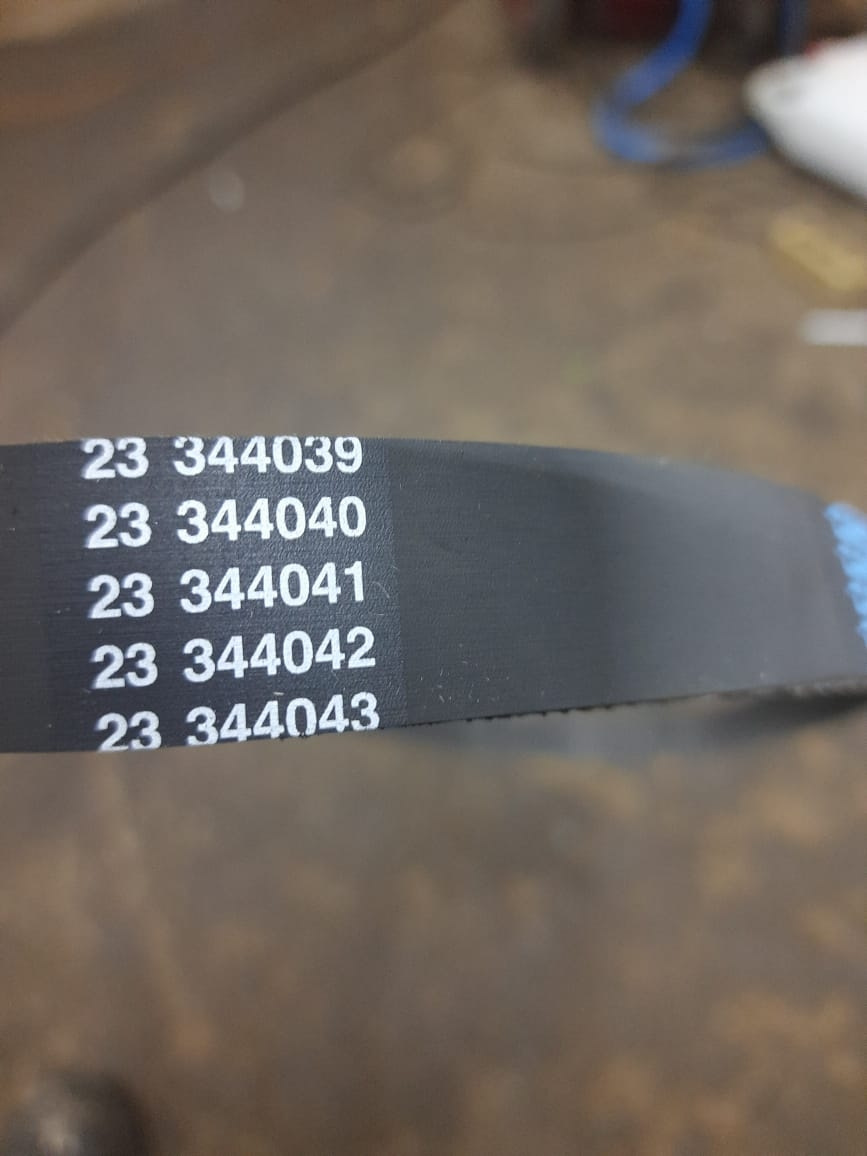 Не натягивается ремень ГРМ — Audi A4 (B5), 1,6 л, 1997 года | поломка ...