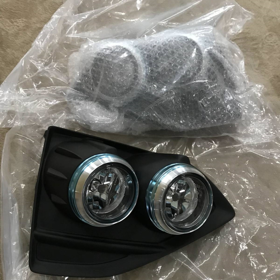 Фото в бортжурнале Toyota Crown Hybrid