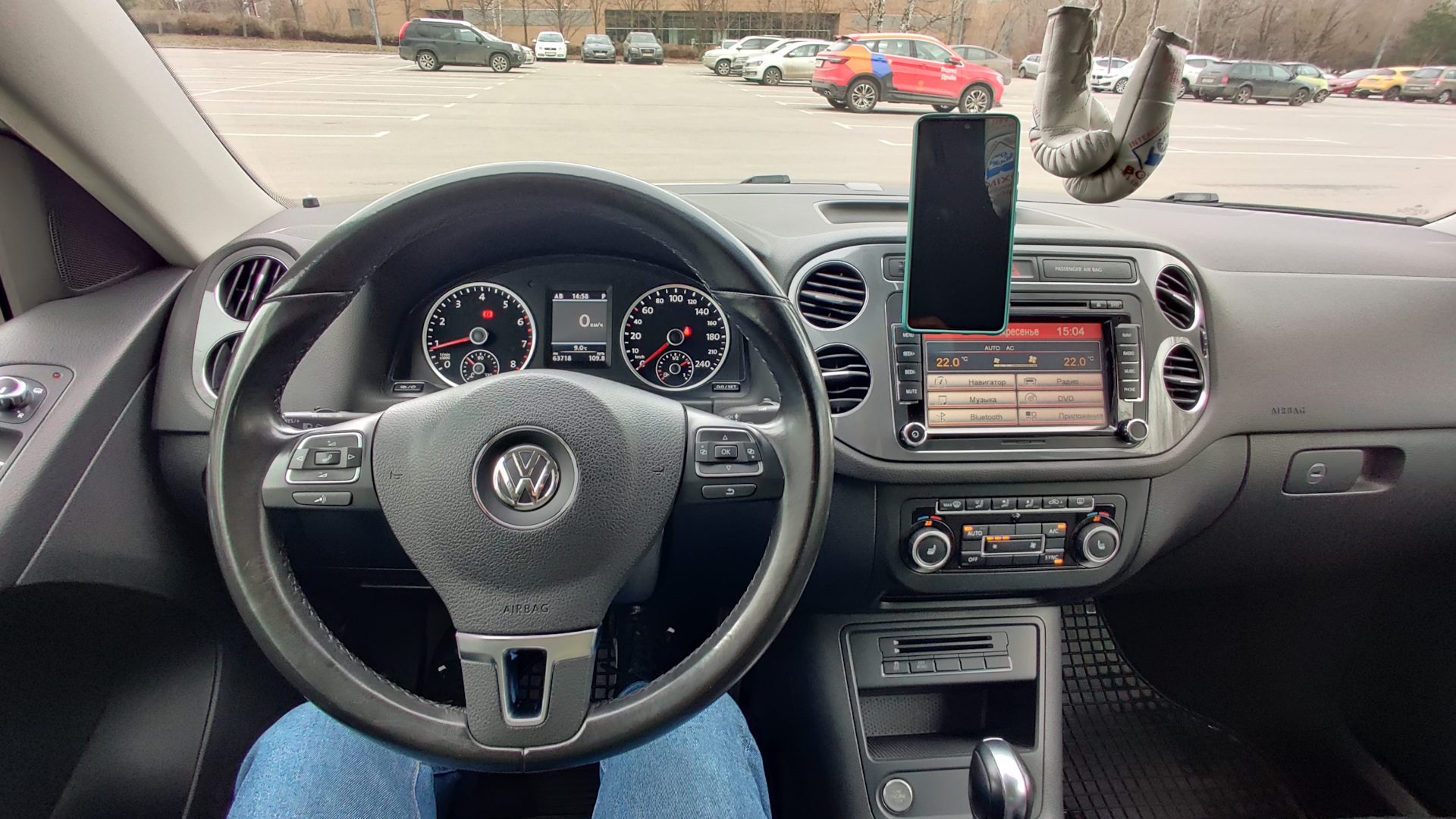 Volkswagen Tiguan (1G) 2.0 бензиновый 2014 | Бодрый дедушка на DRIVE2