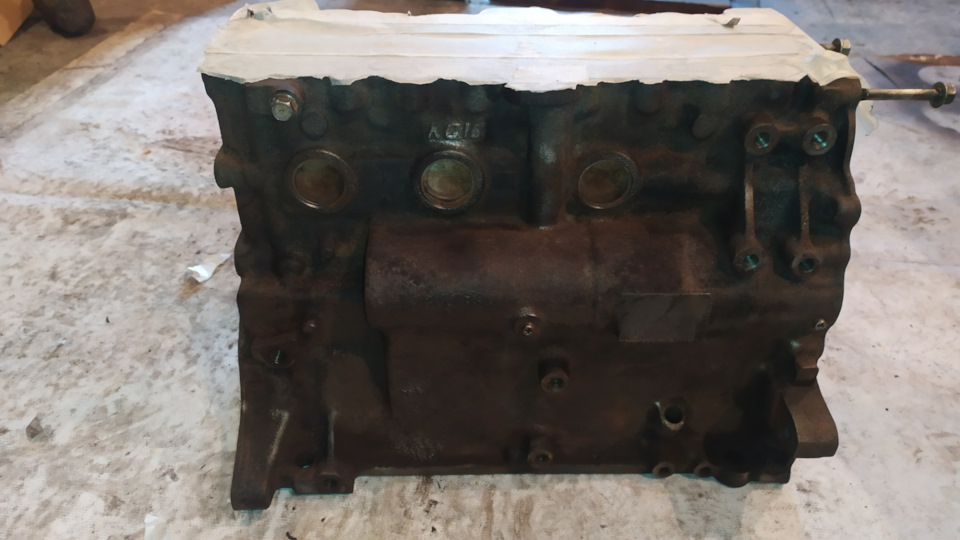 Перед этим естественно насколько это возможно зачистил блок. — Mitsubishi Galant (6G)
