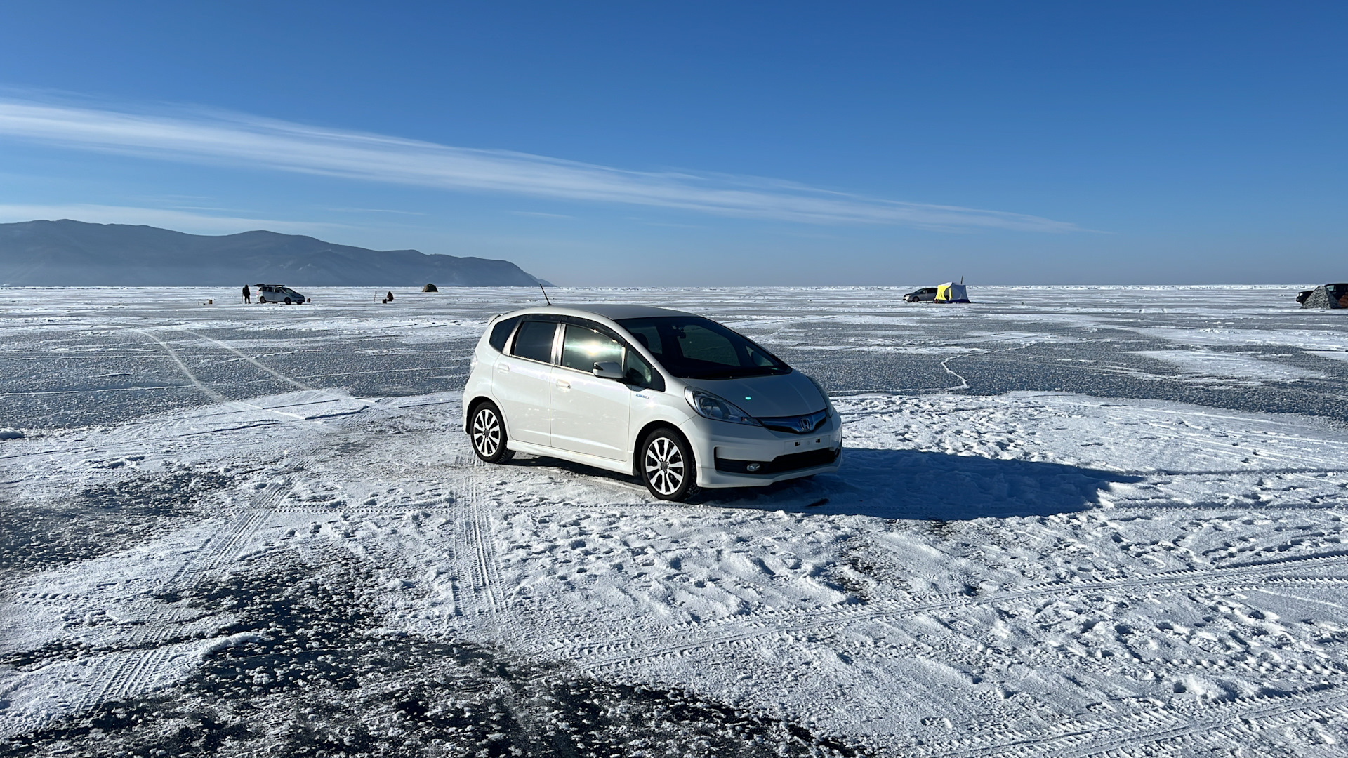 Продажа Honda Fit (2G) 2013 (гибрид, вариатор) — с историей обслуживания —  DRIVE2.RU