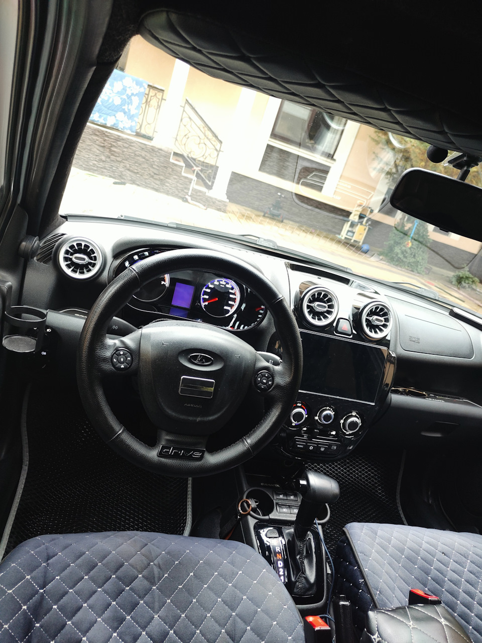 Фото в бортжурнале Lada Granta