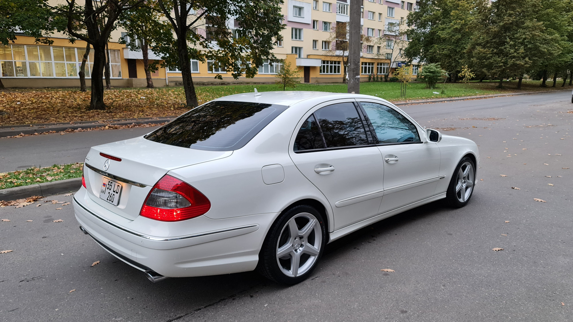 Mercedes-Benz E-class (W211) 3.0 бензиновый 2007 | 3.0 V6 из Японии ;) на  DRIVE2