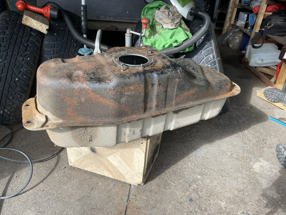 Бак — Mitsubishi Pajero Sport (2G), 2,5 л, 2014 года | наблюдение | DRIVE2