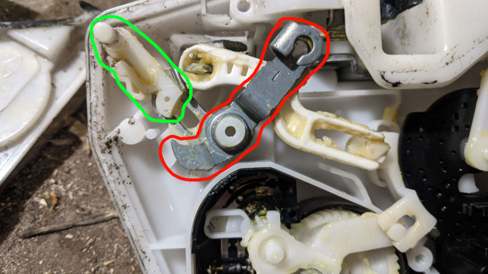 6. Ремонт заднего замка дверей на Mazda 6gh — Mazda 6 (2G) GH, 1,8 л ...