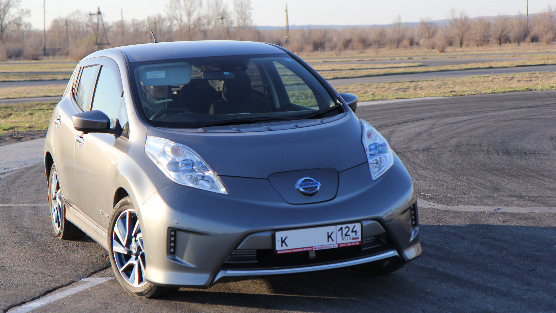 Ниссан нск. Nissan Leaf Aero. Nissan Leaf Aero Style. Nissan Leaf Nismo 2016. Nissan Leaf ze1.