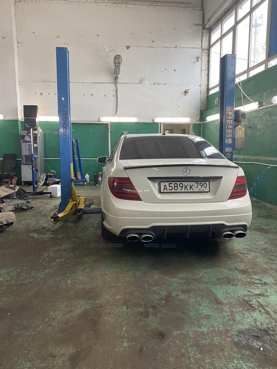 Посторонний звук двигателя — Mercedes-Benz C-class (W204), 1,8 л, 2011 года  | визит на сервис | DRIVE2