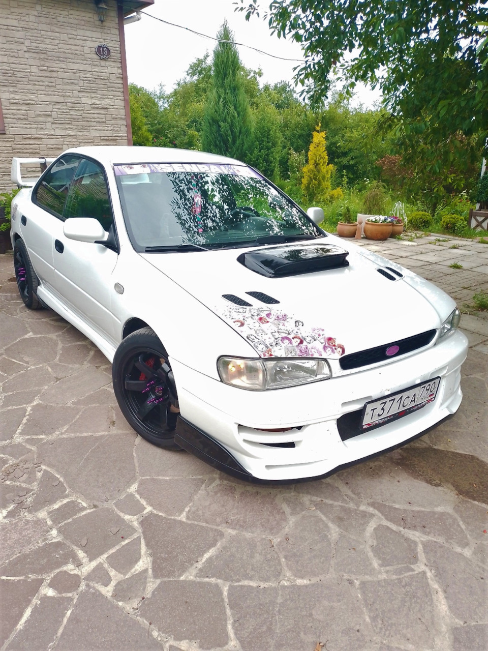 Цурикава, наклейки и ахегао деффки — JDM на всю голову — Subaru Impreza WRX  STI (GC), 2 л, 1998 года | стайлинг | DRIVE2