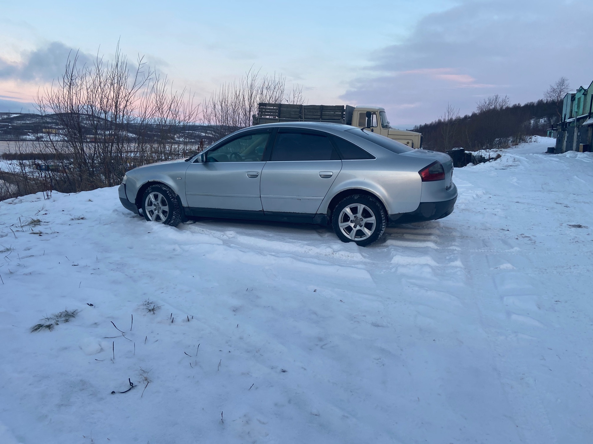 Замена масла, свечи, колечек на форсунках, переобувка на зиму — Audi A6 ...