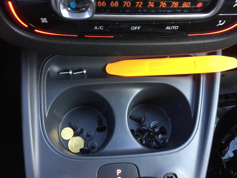 Фото в бортжурнале Smart fortwo (3G). Запчасти на фото: 707274