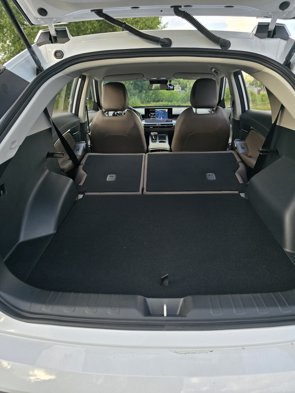 Он же со сложенными сиденьями — GAC GS4