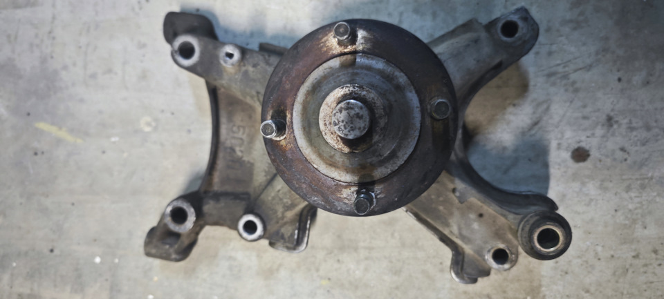 . — Lexus GX (UZJ120)