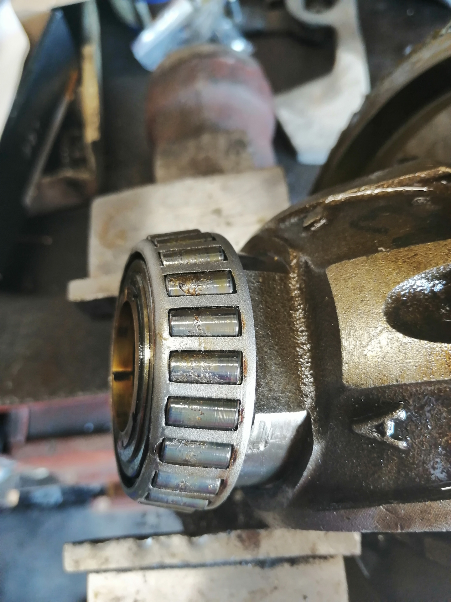 Подшипники дифференциала шкода. Подшипники дифференциала шкода. Подшипники редуктора skoda yeti. Подшипники дифференциала skoda yeti артикул. Дифференциал skoda octavia a7.