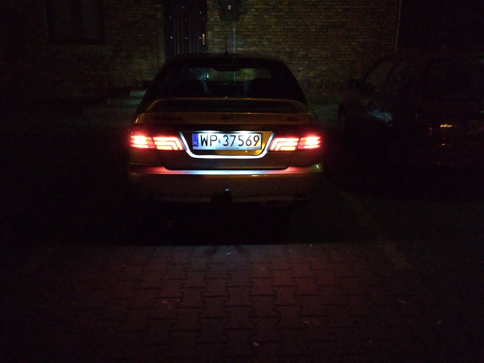 Задние фонари ниссан примера р11. Nissan primera p11 задние фонари. Задний фонарь Ниссан примера р11 Рестайлинг.
