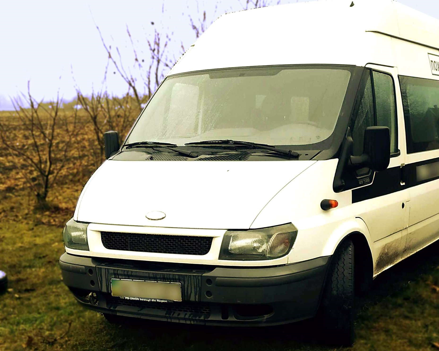 Форд транзит 2.0 2000 2006. Ford Transit 2000-2006. Ford Транзит 2000. Форд Transit 2000. Ford Transit 2006.