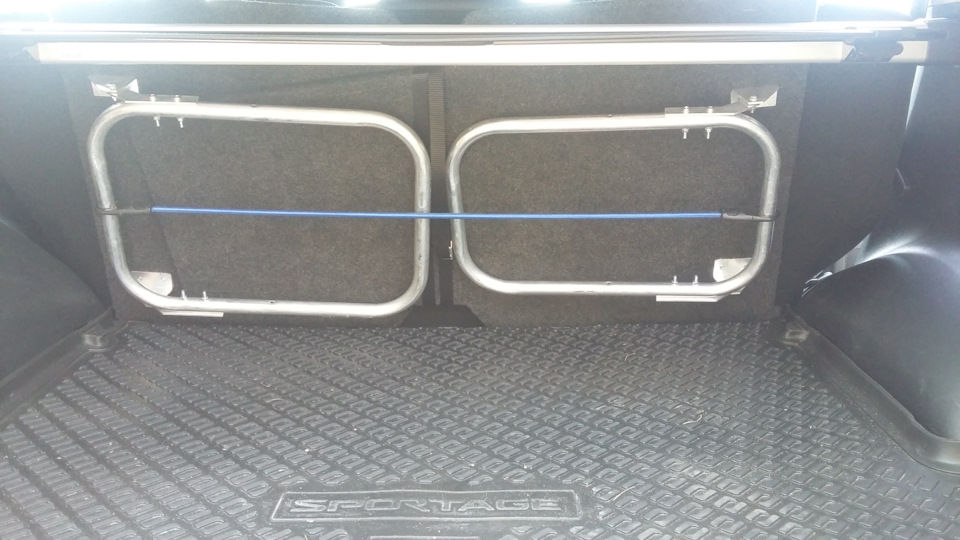 Как раскладываются задние сиденья в киа спортейдж